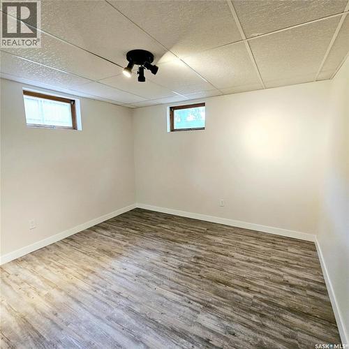 515 Grant Bay, Esterhazy, SK - Indoor