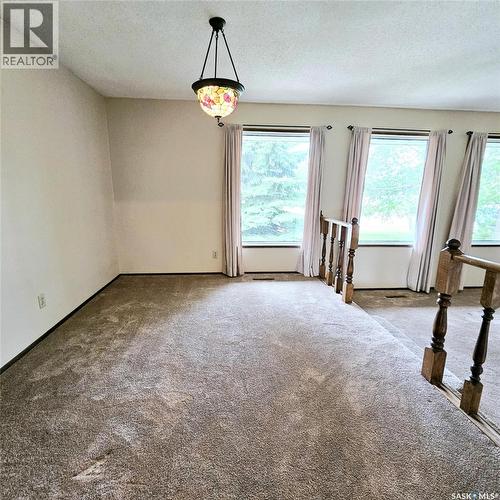 515 Grant Bay, Esterhazy, SK - Indoor Photo Showing Other Room