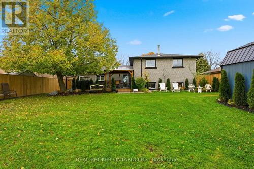41 Dante Crescent, Brantford, ON - Outdoor
