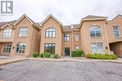84 CENTREPOINTE DRIVE  Ottawa, ON K2G 6B1