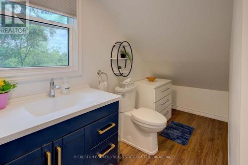 971 Fortune Line Road N, Rideau Lakes, ON - Indoor Photo Showing Bathroom