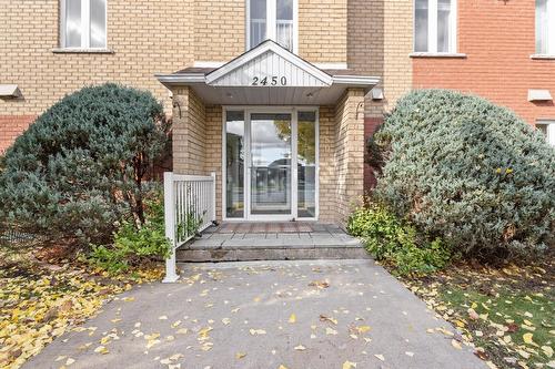 209-2450 Boul. Jacques-Marcil  Longueuil (Saint-Hubert), QC J3Y 9A3