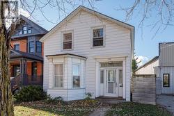 332 STE MARIE STREET  Collingwood, ON L9Y 3K8