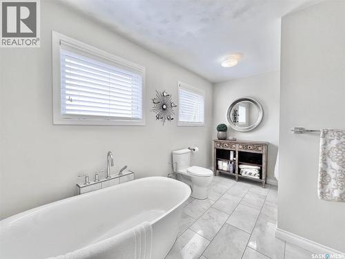 5 Poplar Place, Outlook, SK - Indoor Photo Showing Bathroom