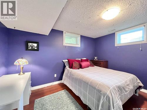 5 Poplar Place, Outlook, SK - Indoor Photo Showing Bedroom