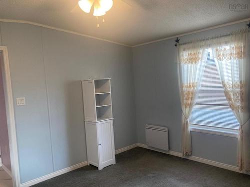 38 Sherbrooke Avenue, Bridgewater, NS 