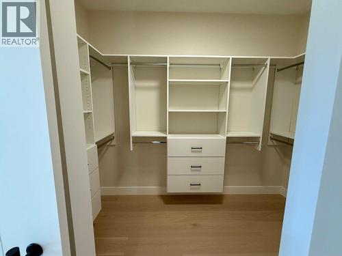781 Martin Avenue Unit# 4, Kelowna, BC - Indoor With Storage