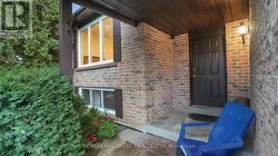 22 AVONDALE CRESCENT  Aurora, ON L4G 3P6