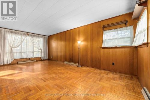 1627 Dufferin Street, Whitby (Port Whitby), ON - Indoor Photo Showing Other Room