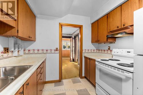 1627 Dufferin Street, Whitby (Port Whitby), ON - Indoor Photo Showing Kitchen With Double Sink