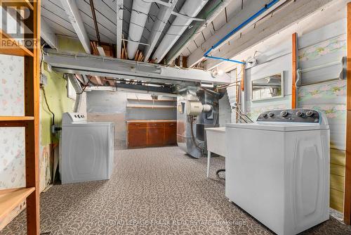 1627 Dufferin Street, Whitby (Port Whitby), ON - Indoor Photo Showing Laundry Room