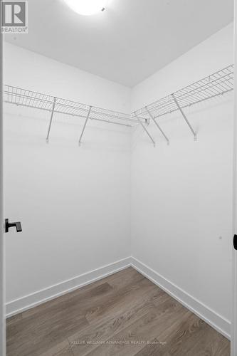 307 - 220 Missinnihe Way, Mississauga, ON - Indoor With Storage