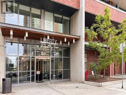 2702 - 150 EAST LIBERTY STREET  Toronto, ON M6K 3R5