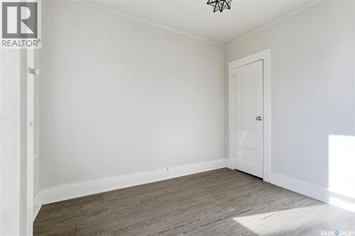 806 31St Street W, Saskatoon, SK - Indoor Photo Showing Other Room