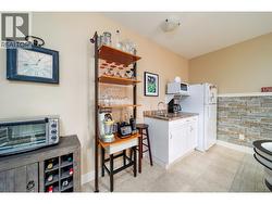 Rec room / wet bar area lower level - 