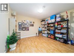 Crafting room & storage - 