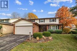 595 BARONS COURT  Burlington, ON L7R 4E4