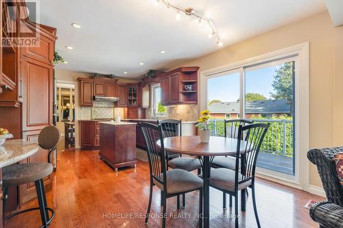 2543 King Forrest Drive, Mississauga, ON - Indoor Photo Showing Dining Room