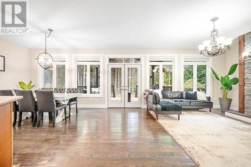 7070 93 Highway, Tiny, ON - Indoor