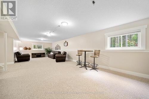 7070 93 Highway, Tiny, ON - Indoor Photo Showing Other Room