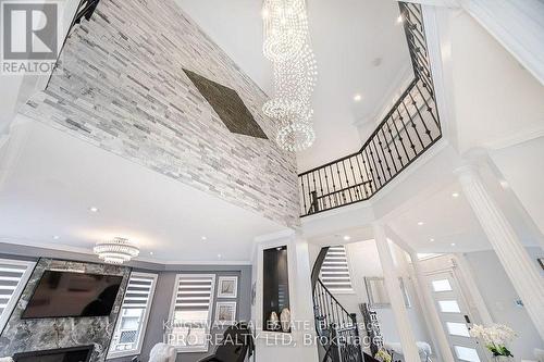 923 Bristol Road W, Mississauga, ON - Indoor Photo Showing Other Room