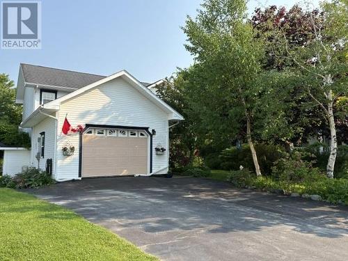 5 Stacey Crescent  Stephenville, NL A2N 3R6