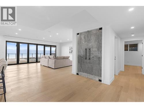 1359 Vineyard Drive, West Kelowna, BC - Indoor Photo Showing Other Room