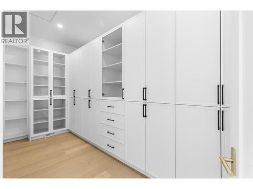 1359 Vineyard Drive, West Kelowna, BC - Indoor