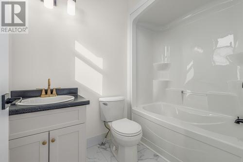 88 Lasalle Drive, Mount Pearl, NL - Indoor Photo Showing Bathroom
