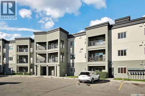 119 110 Hampton Circle, Saskatoon, SK - Outdoor With Facade
