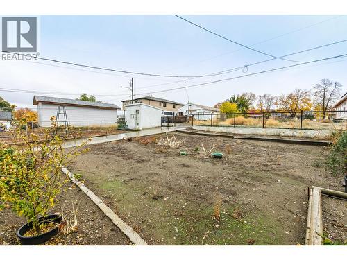 8507 72 Nd Avenue, Osoyoos, BC - Outdoor