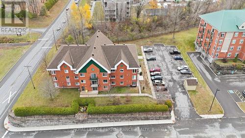 18 - 1101 Clement Street, Hawkesbury, ON - Outdoor