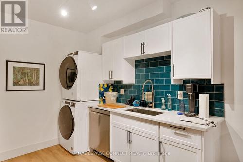 16 Rosemount Avenue, Toronto, ON - Indoor