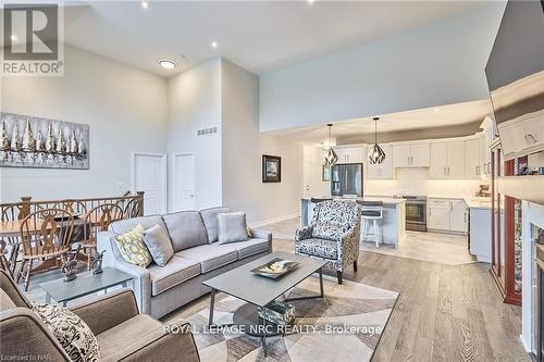 9 Sassafras Row, Fort Erie (Ridgeway), ON - Indoor