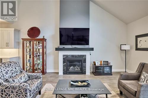 9 Sassafras Row, Fort Erie (Ridgeway), ON - Indoor Photo Showing Living Room With Fireplace
