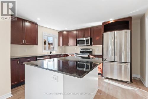 97 Donald Street S, Belleville (Belleville Ward), ON - Indoor Photo Showing Kitchen