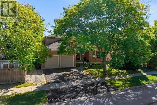 2938 Mulberry Drive, Oakville (Cv Clearview), ON - Outdoor