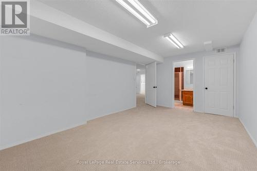 2938 Mulberry Drive, Oakville (Cv Clearview), ON - Indoor Photo Showing Other Room