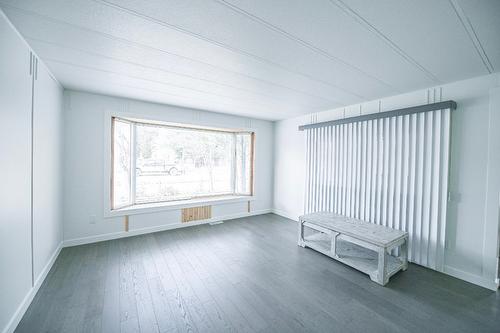 4982 Spruce Avenue, Canal Flats, BC 