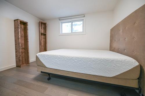 4982 Spruce Avenue, Canal Flats, BC 