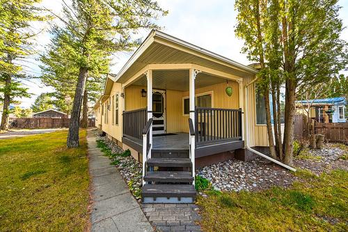4982 Spruce Avenue, Canal Flats, BC 