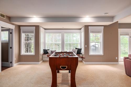 444 Quilchena Drive, Kelowna, BC - Indoor Photo Showing Office