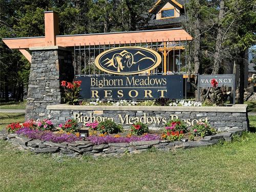 211D-200 Bighorn Boulevard, Radium Hot Springs, BC - Outdoor