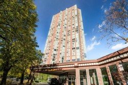 2812-7 Concorde Place  Toronto, ON M3C 3N4