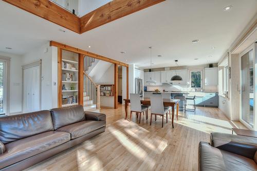 Overall view - 2466 Rue St-Adolphe, Val-David, QC - Indoor Photo Showing Living Room