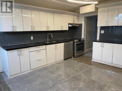 76 Fairview Drive, Brantford, ON - Indoor Photo Showing Kitchen