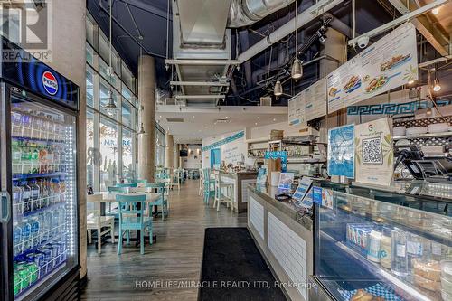 333 Bremner Boulevard, Toronto, ON 