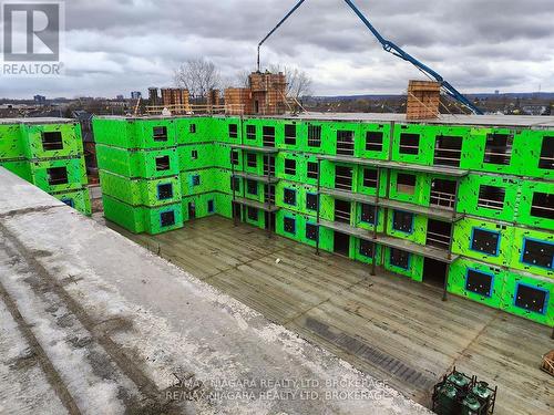 102A - 1024 Vansickle Road N, St. Catharines (Grapeview), ON - Outdoor