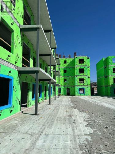 501A - 1024 Vansickle Road N, St. Catharines (Grapeview), ON - Outdoor