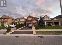 169 FANDANGO DRIVE  Brampton, ON L6Z 0M1